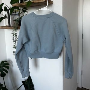 Aritzia cropped crew neck